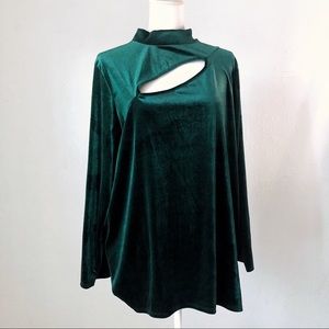 Kate & Mallory Green Crushed Velvet Top-1X